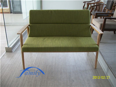 Wooden armchair HN-DAC-01